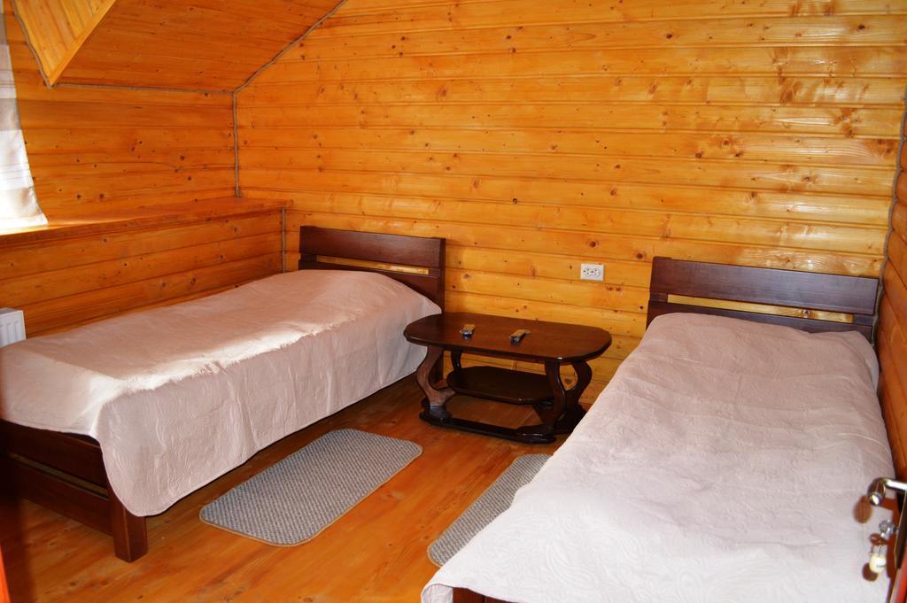 Guest House U Stasuka Vorokhta Exterior photo